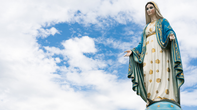A Importância da Oração Ave-Maria: Um Louvor à Virgem Maria e à Fé Cristã