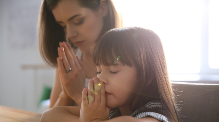 A Oração da Criança: Expressando Amor e Gratidão a Jesus