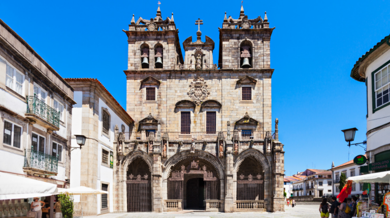 Tão lindas, tão especiais, assim são as igrejas em Braga