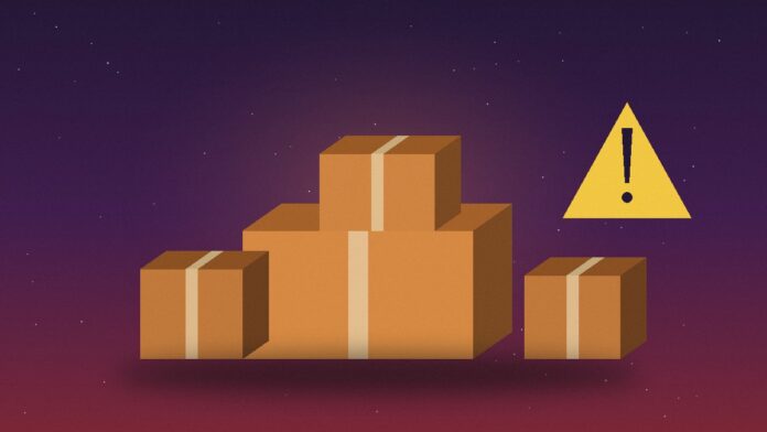 Encomendas de cartao empilhadas com sinal de aviso amarelo simbolizando produtos perigosos vendidos online